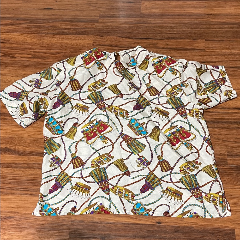 Women’s vintage 100% silk Meeting Street Multicolor Patterned Shirt size M